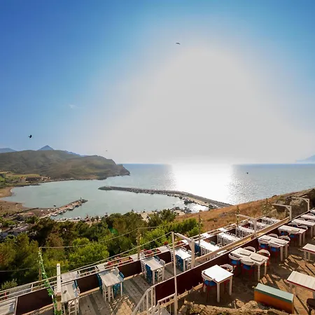 Yakamoz Gökçeada 4*