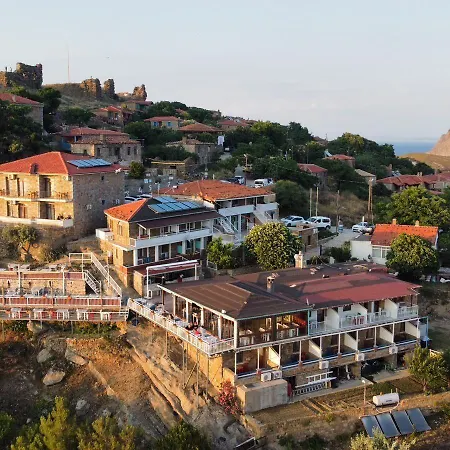 Couette-café Yakamoz Gökçeada 4*