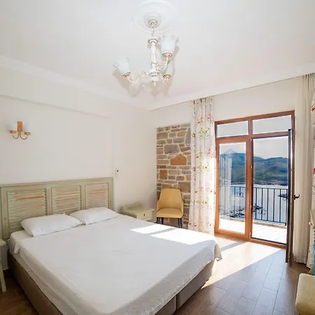 Frühstückspension Yakamoz Goekceada 4*