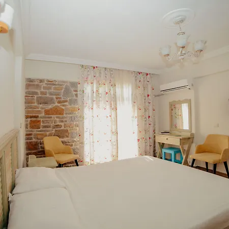 Yakamoz Goekceada Bed and breakfast