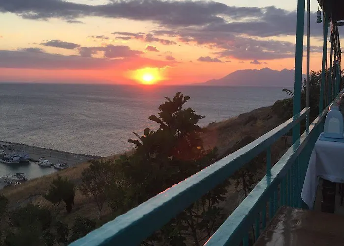 Yakamoz Goekceada 4*